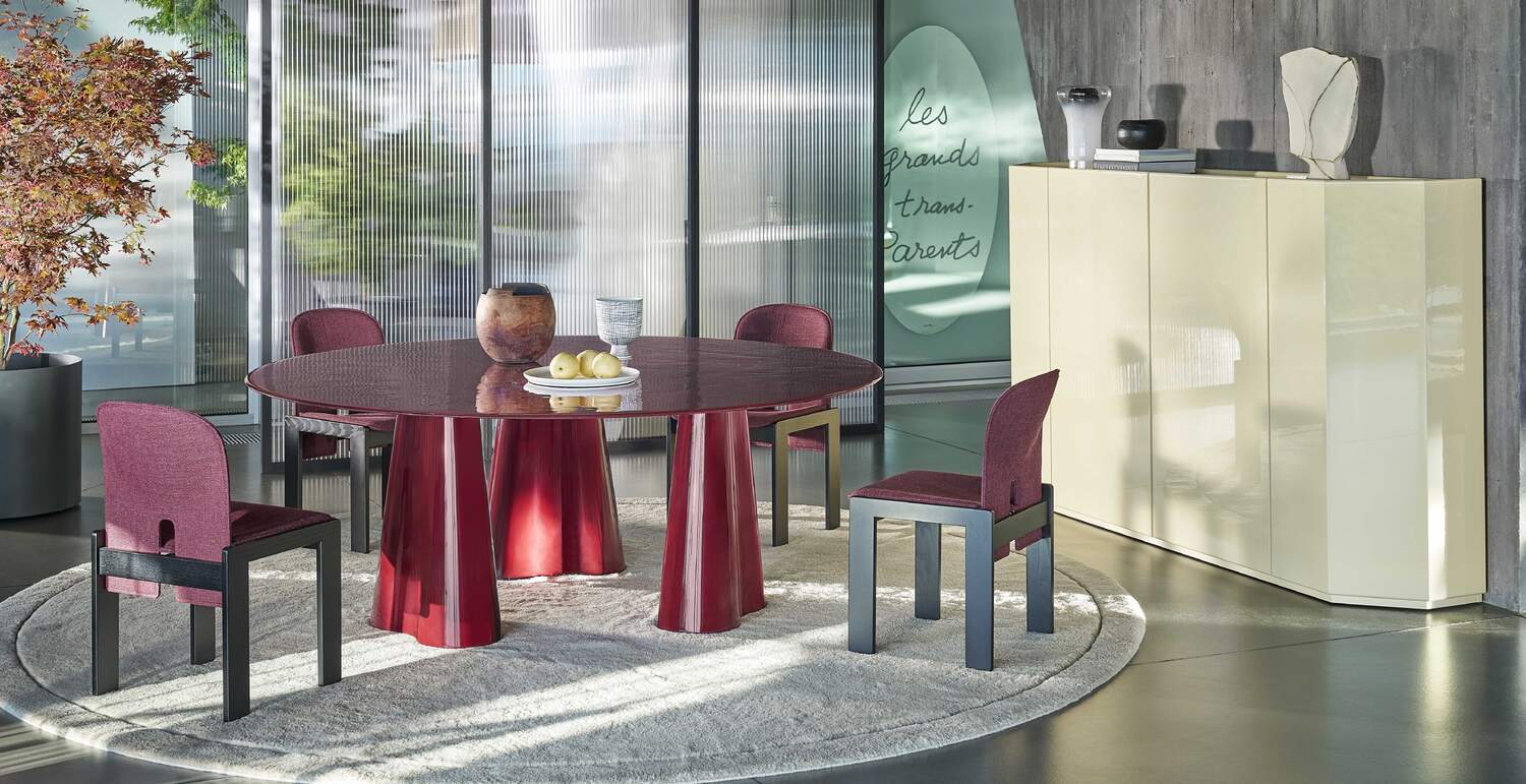 hero treflo round table