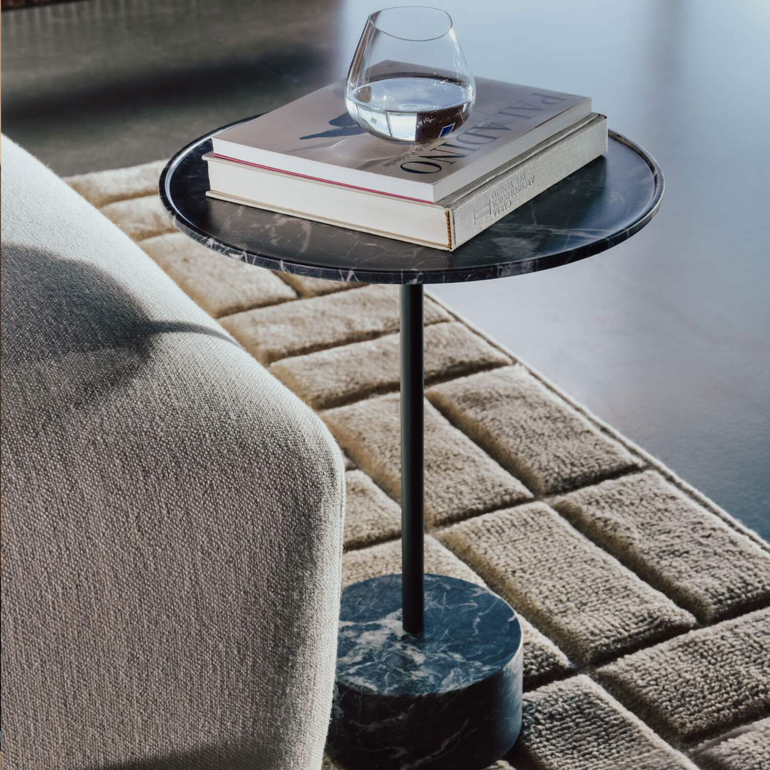 box hp 9 occasional tables 1080x1080